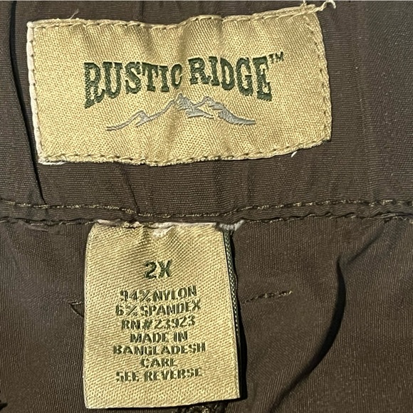 New Men’s Rustic Ridge Dark Iguana Green Convertible Zip-Off Hiking Cargo Pants - Picture 12 of 14
